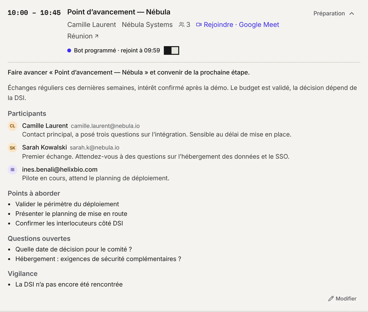 La réunion Point d'avancement — Nébula dépliée : l'objectif, le contexte, une note par participant, les points à aborder, les questions ouvertes, la vigilance et le bouton Modifier.