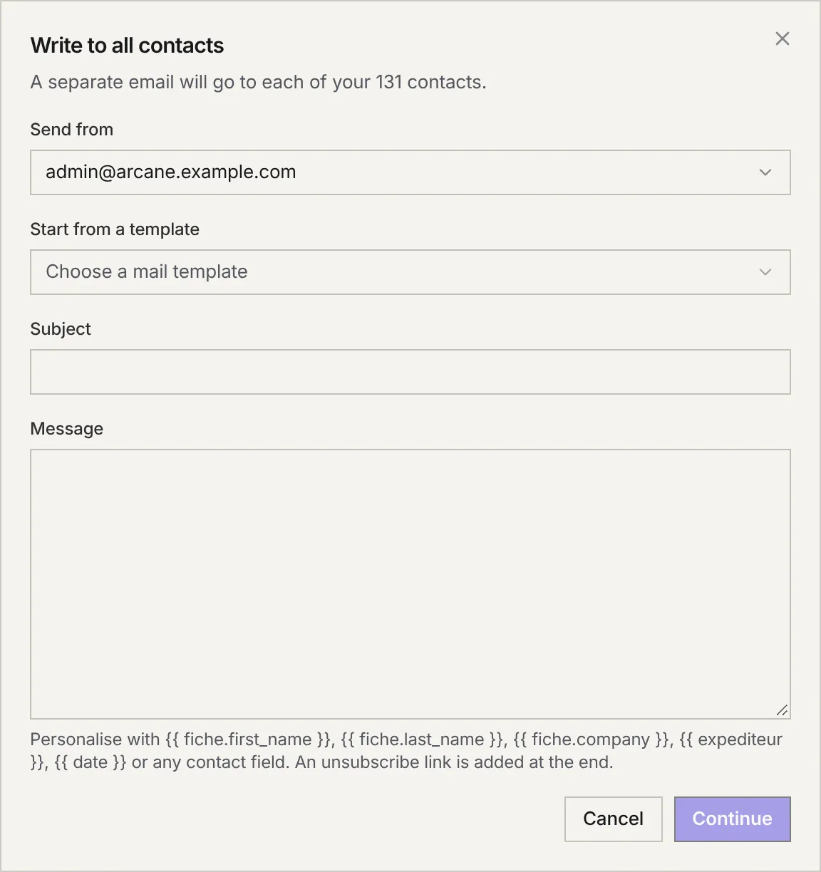 The Write to all contacts window: the sending mailbox, the choice of a mail template, the subject, the message and the available variables.