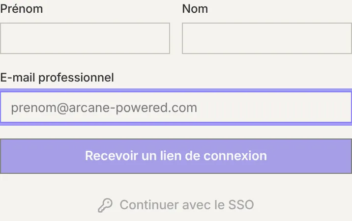 Le formulaire Créer un compte : prénom, nom, e-mail professionnel et bouton Recevoir un lien de connexion.