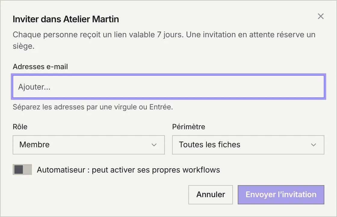 La fenêtre Inviter : les adresses e-mail, le rôle, le périmètre, l'option Automatiseur et le bouton Envoyer l'invitation.