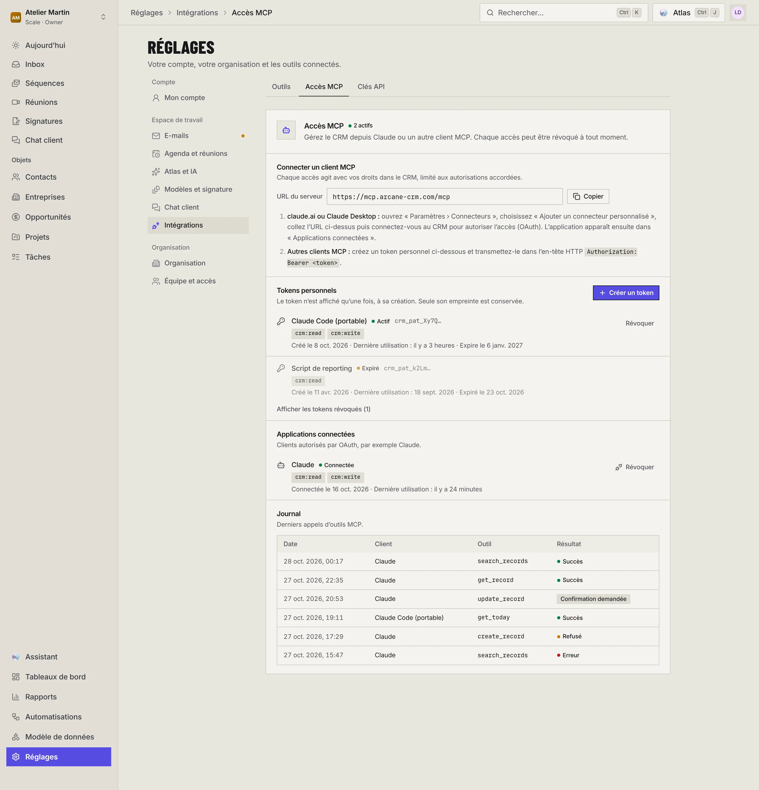 La page Accès MCP : l'URL du serveur avec Copier, les instructions de connexion, les tokens personnels avec Créer un token, les applications connectées et le journal des derniers appels.