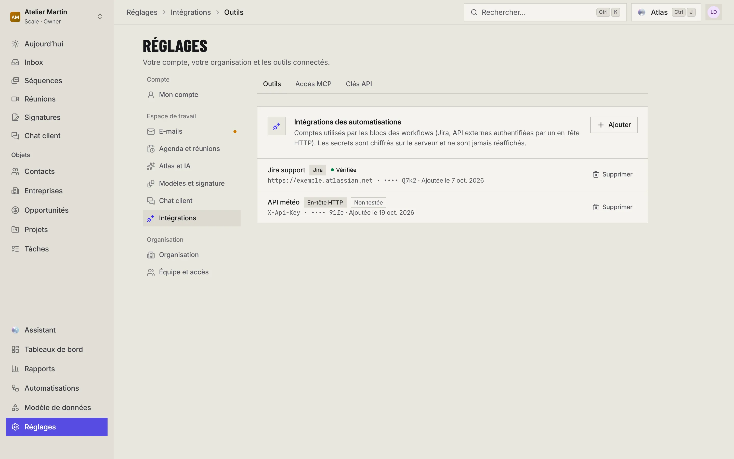 La section Intégrations des automatisations : le bouton Ajouter, une intégration Jira vérifiée et une intégration En-tête HTTP non testée, chacune avec son bouton Supprimer.
